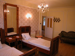 Kentaur Castle bedroom